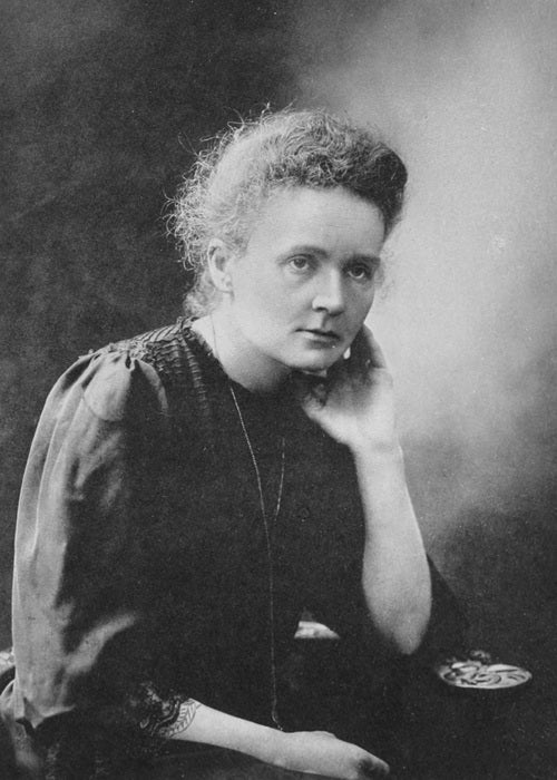 Porträtfotografie von Marie Curie, schwarz-weiß