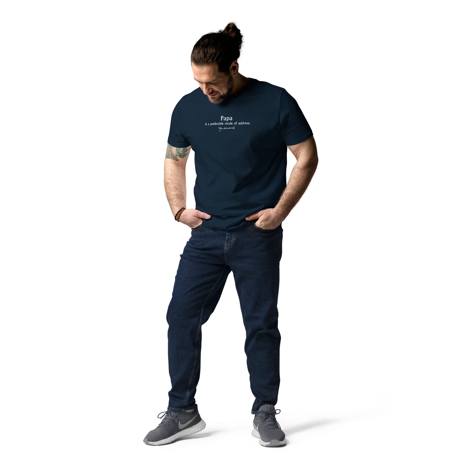 Charles Dickens quote T-shirt 'Papa is a preferable mode of address', navy model