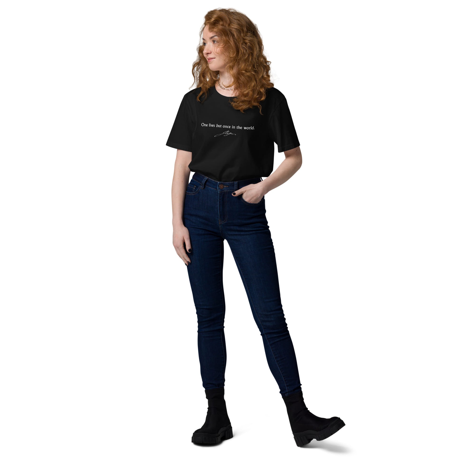 Johann Wolfgang von Goethe quote t-shirt 'One lives but once in the world', black model view