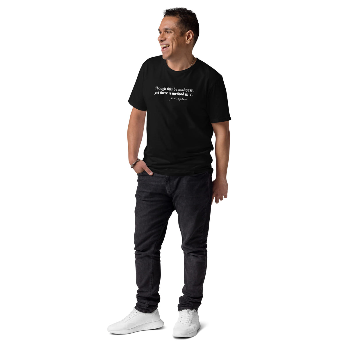 Shakespeare merchandise T-shirt 'Though this be madness, yet there is method in 'it' Hamlet, black model